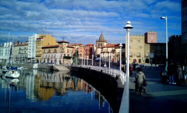Food Walking Tour of Gijón